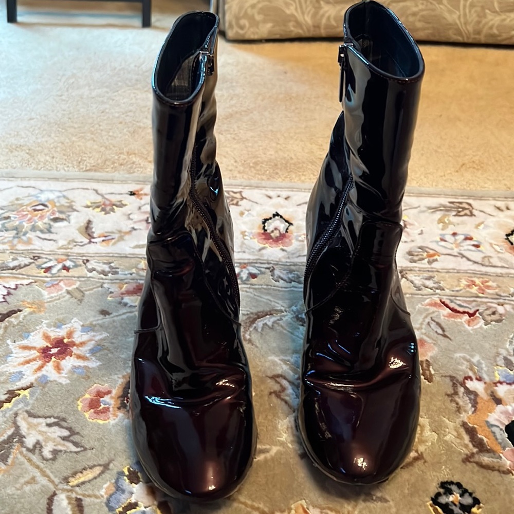 Aquatalia Burgundy Patent Leather Booties - Size 8-1/2